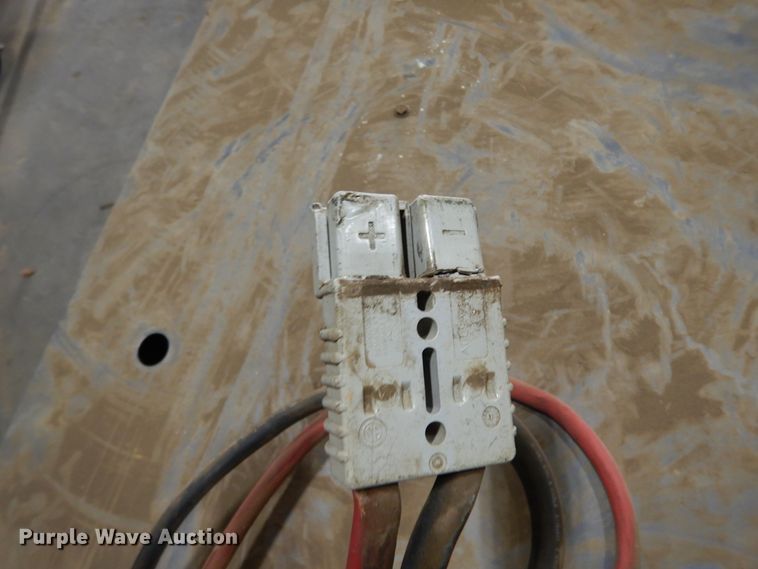 image for item DJ6653 (5) Crown pallet jacks