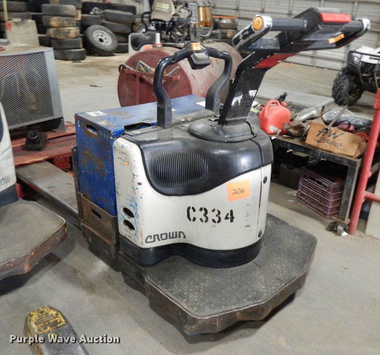 image for item DJ6653 (5) Crown pallet jacks