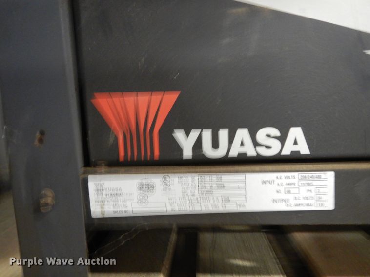 image for item DJ6653 (5) Crown pallet jacks