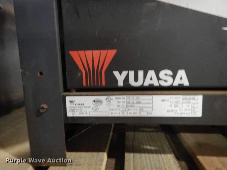 image for item DJ6653 (5) Crown pallet jacks