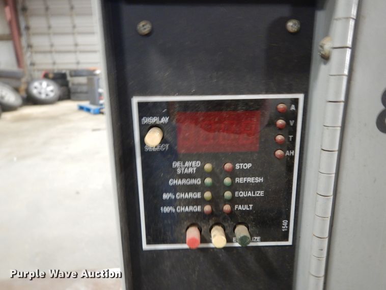 image for item DJ6653 (5) Crown pallet jacks