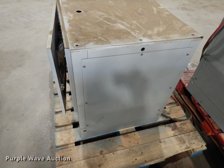 image for item DJ6653 (5) Crown pallet jacks