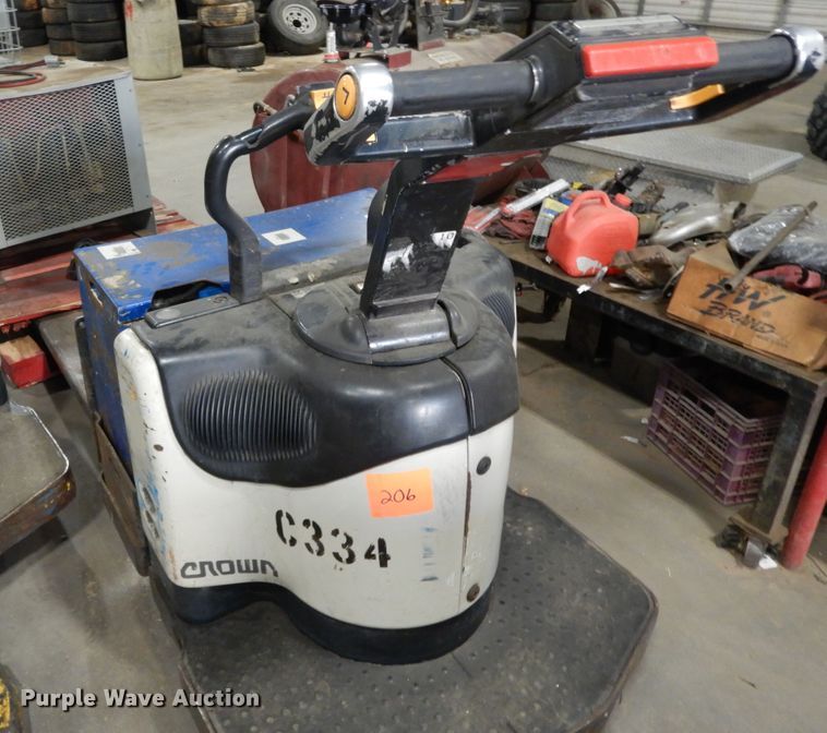 image for item DJ6653 (5) Crown pallet jacks