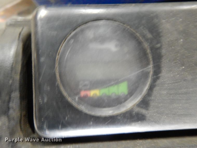 image for item DJ6653 (5) Crown pallet jacks