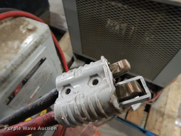 image for item DJ6653 (5) Crown pallet jacks