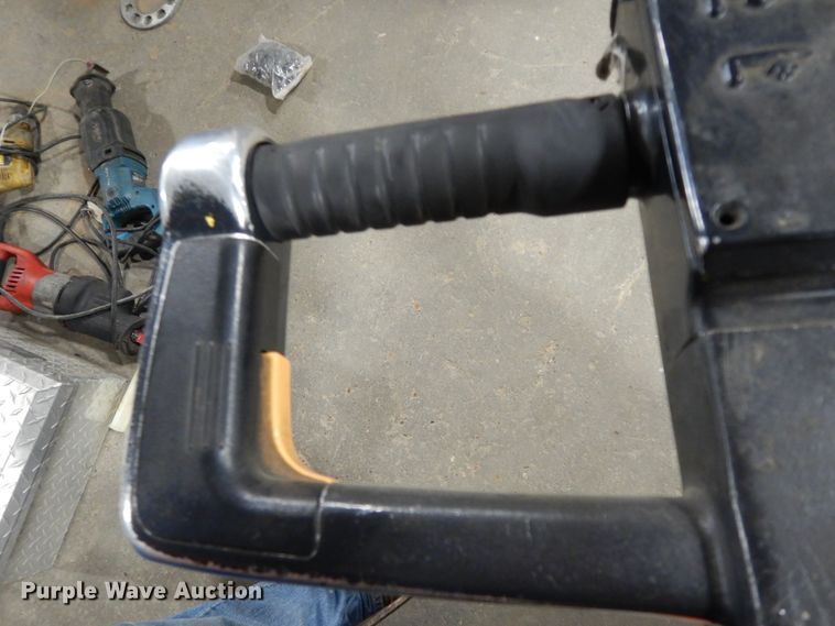 image for item DJ6653 (5) Crown pallet jacks