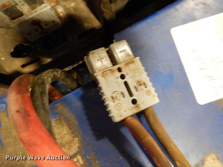 image for item DJ6653 (5) Crown pallet jacks