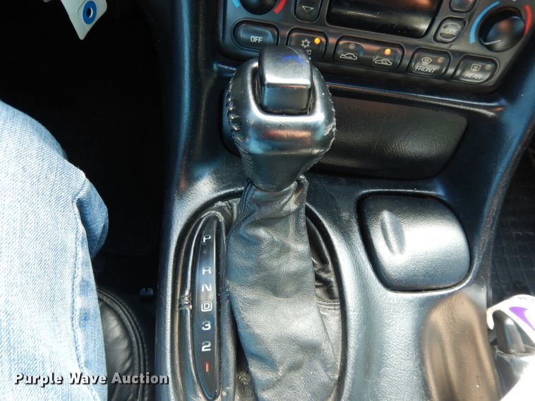 image for item DJ6654 2001 Chevrolet Corvette