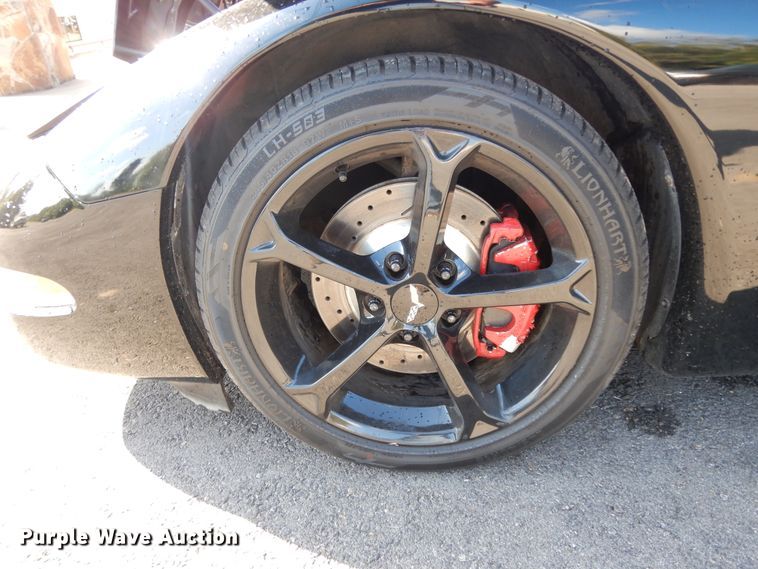 image for item DJ6654 2001 Chevrolet Corvette