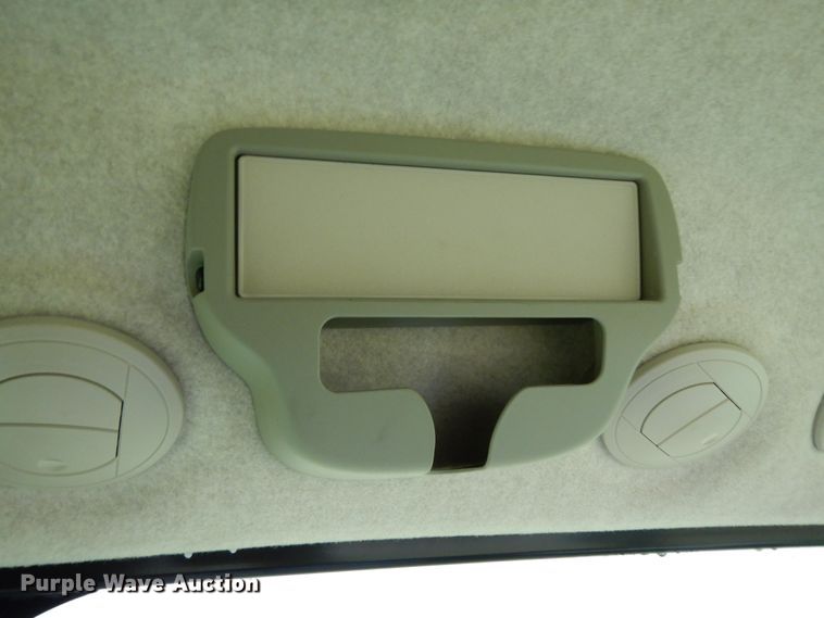 image for item DJ6661 2020 John Deere 3039R  tractor