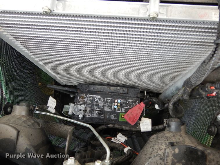 image for item DJ6661 2020 John Deere 3039R  tractor