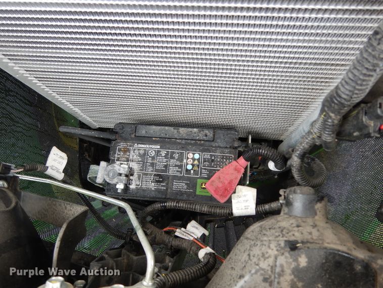 image for item DJ6661 2020 John Deere 3039R  tractor