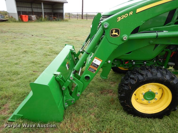 image for item DJ6661 2020 John Deere 3039R  tractor