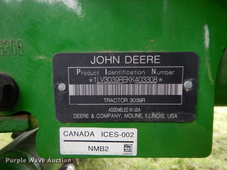 image for item DJ6661 2020 John Deere 3039R  tractor