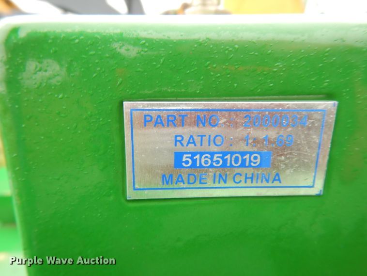 image for item DJ6661 2020 John Deere 3039R  tractor