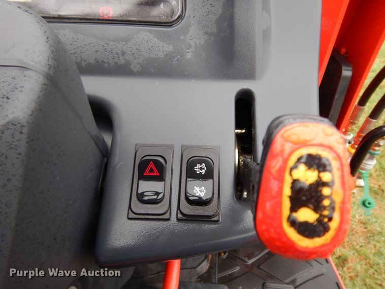 image for item DJ6662 2020 Kioti CK3510SE  tractor