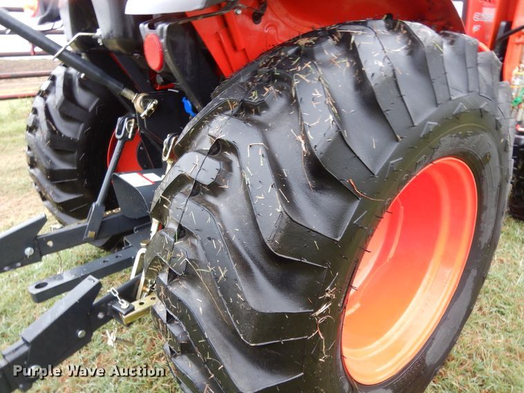 image for item DJ6662 2020 Kioti CK3510SE  tractor