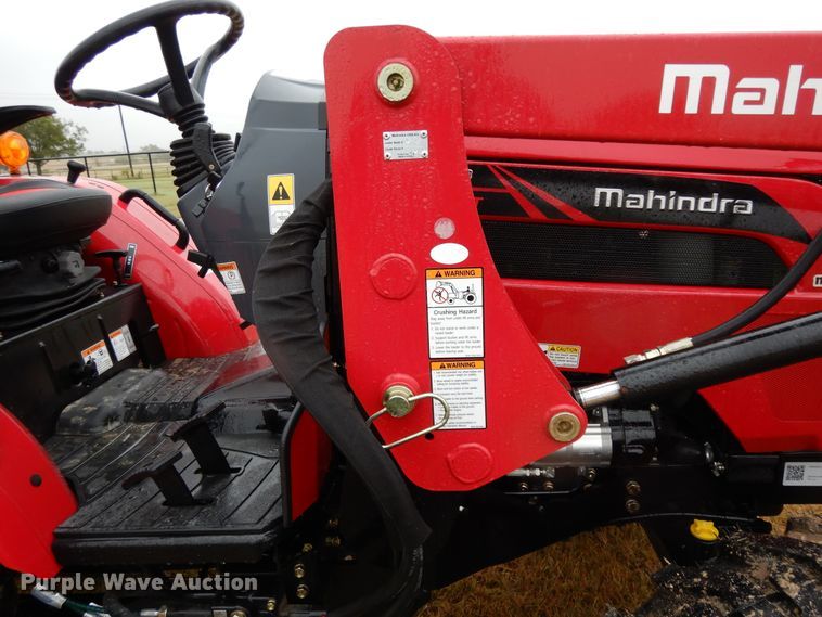 image for item DJ6665 2019 Mahindra 2638  MFWD tractor