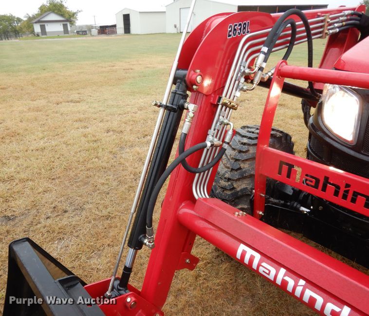 image for item DJ6665 2019 Mahindra 2638  MFWD tractor