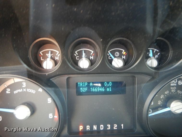 image for item DJ6677 2011 Ford F450 Super Duty  SuperCab service truck