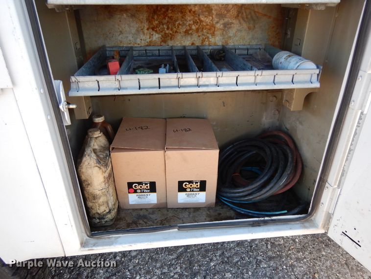 image for item DJ6677 2011 Ford F450 Super Duty  SuperCab service truck