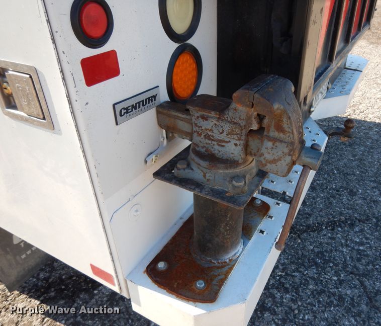 image for item DJ6677 2011 Ford F450 Super Duty  SuperCab service truck