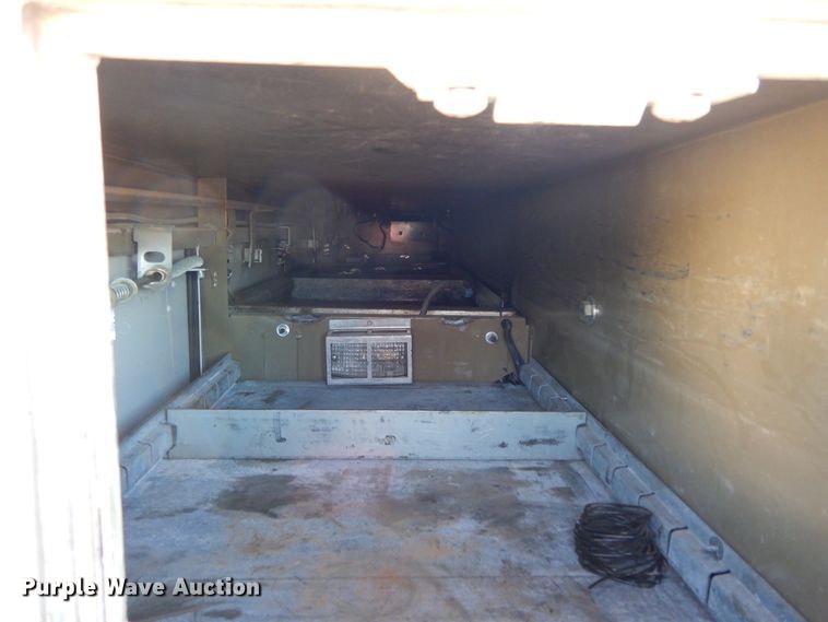 image for item DJ6677 2011 Ford F450 Super Duty  SuperCab service truck