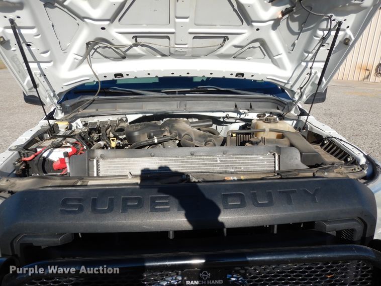 image for item DJ6677 2011 Ford F450 Super Duty  SuperCab service truck