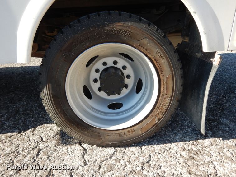 image for item DJ6677 2011 Ford F450 Super Duty  SuperCab service truck