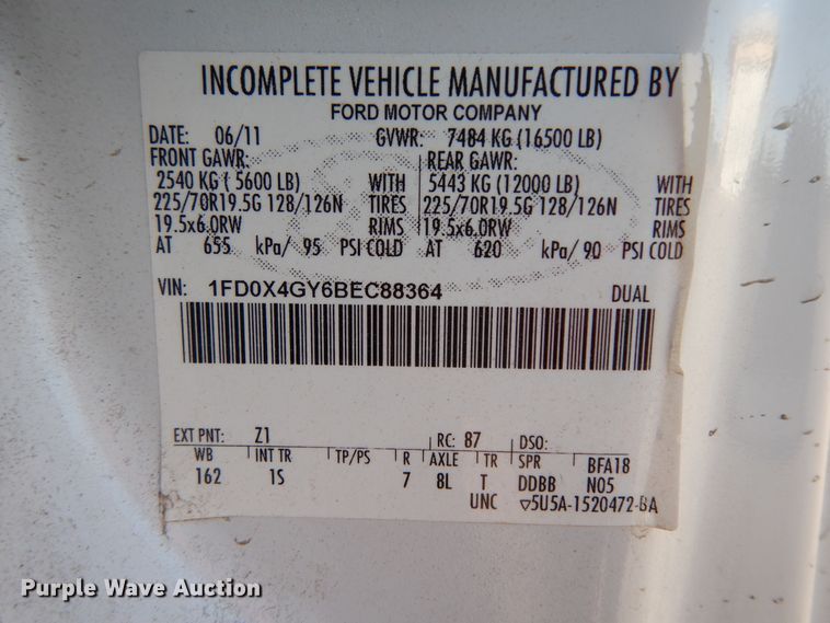 image for item DJ6677 2011 Ford F450 Super Duty  SuperCab service truck