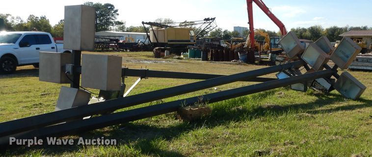 image for item DJ6697 (3) light poles