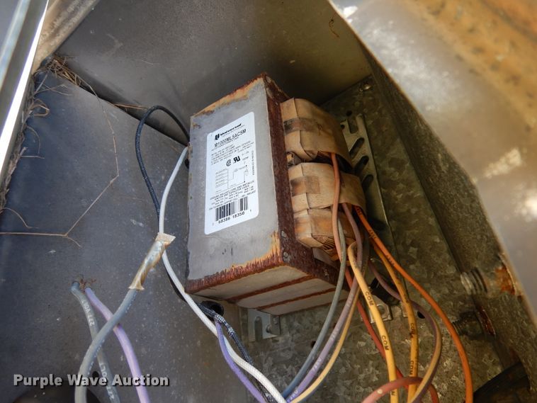 image for item DJ6697 (3) light poles