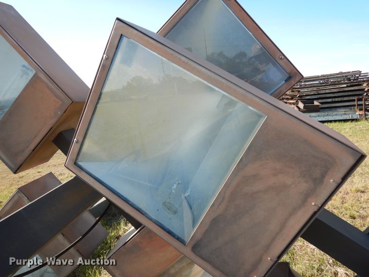 image for item DJ6697 (3) light poles