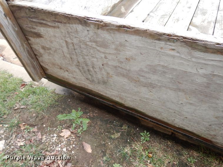 image for item DJ6921 2016 shop built utility trailer