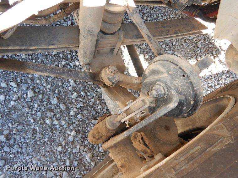 image for item DJ6922 2015 International 4400SBA  bucket truck