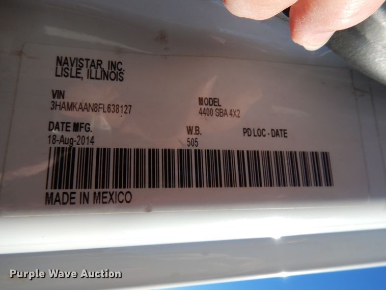 image for item DJ6922 2015 International 4400SBA  bucket truck