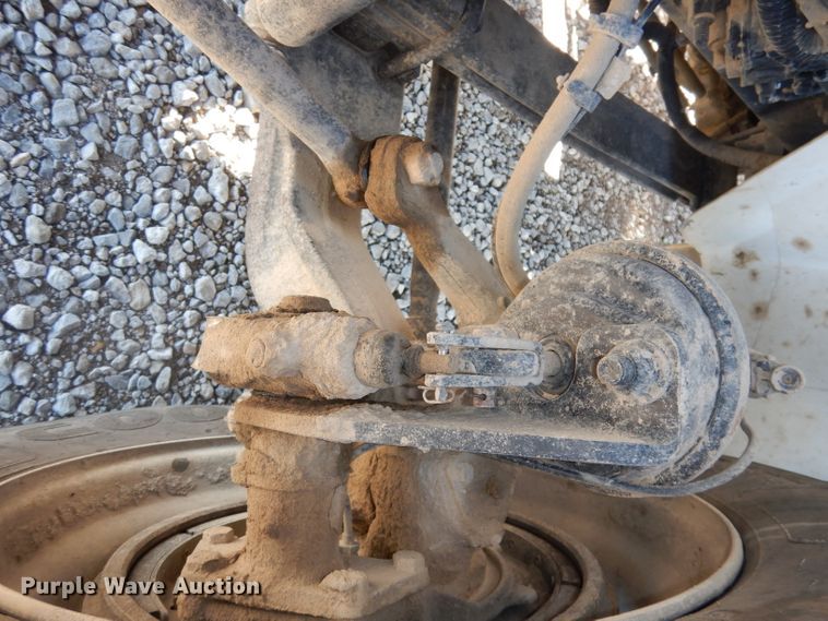 image for item DJ6947 2015 International DuraStar 4400  digger derrick truck