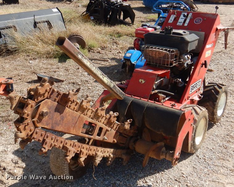 image for item DY9589 Barreto 1642-D  trencher