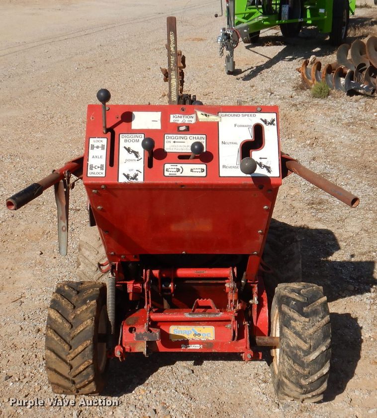 image for item DY9589 Barreto 1642-D  trencher