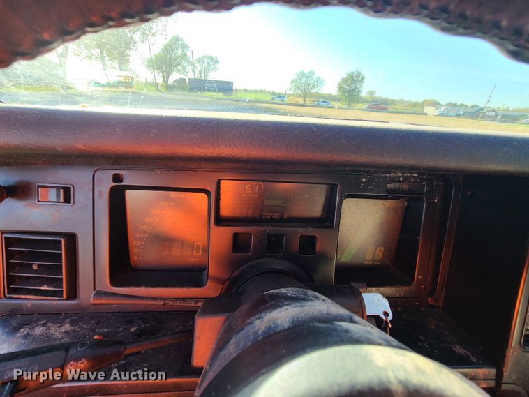 image for item EL9521 1987 Chevrolet Corvette