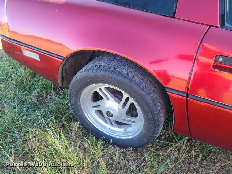 image for item EL9521 1987 Chevrolet Corvette