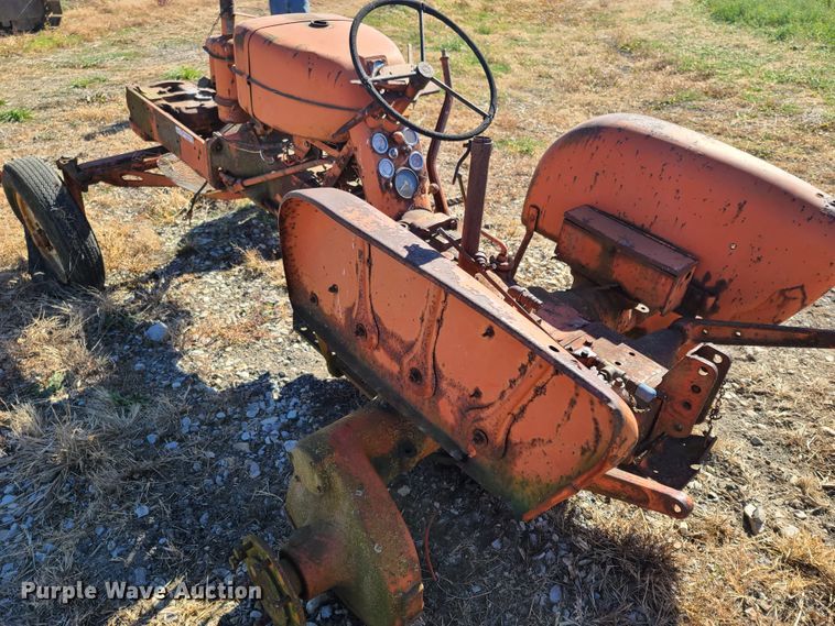 image for item FB9344 1957 Allis Chalmers D14 tractor parts