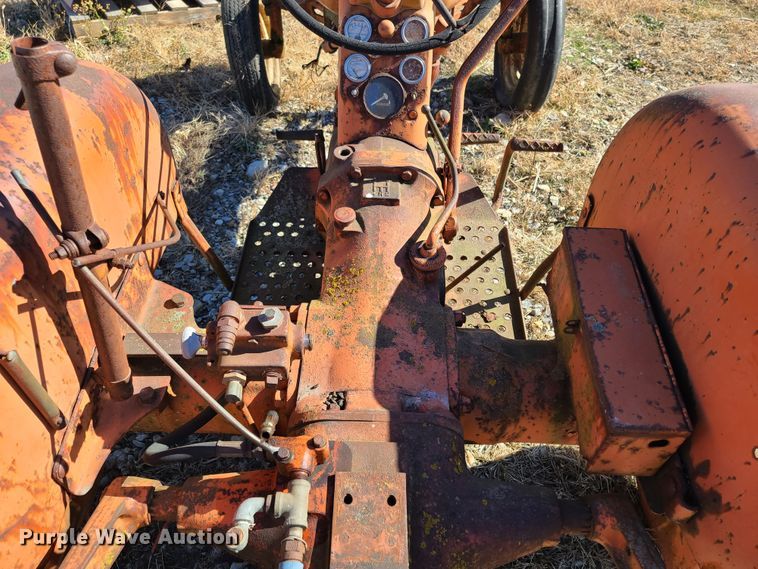 image for item FB9344 1957 Allis Chalmers D14 tractor parts