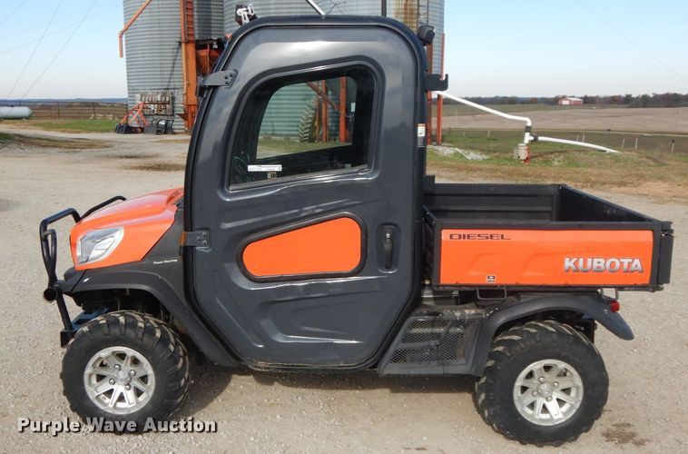 image for item FG9632 2017 Kubota RTV X1100C  utility vehicle