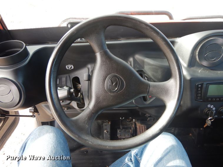 image for item FG9632 2017 Kubota RTV X1100C  utility vehicle