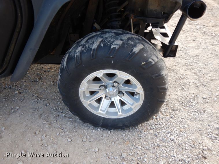 image for item FG9632 2017 Kubota RTV X1100C  utility vehicle