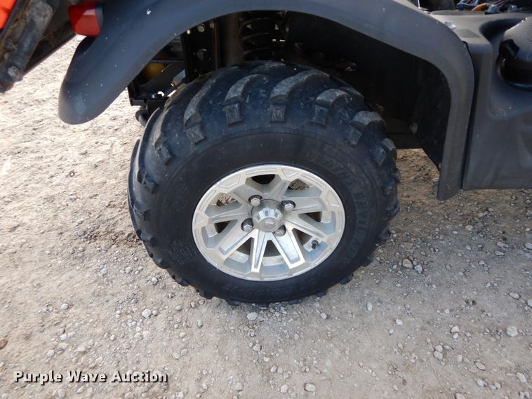 image for item FG9632 2017 Kubota RTV X1100C  utility vehicle