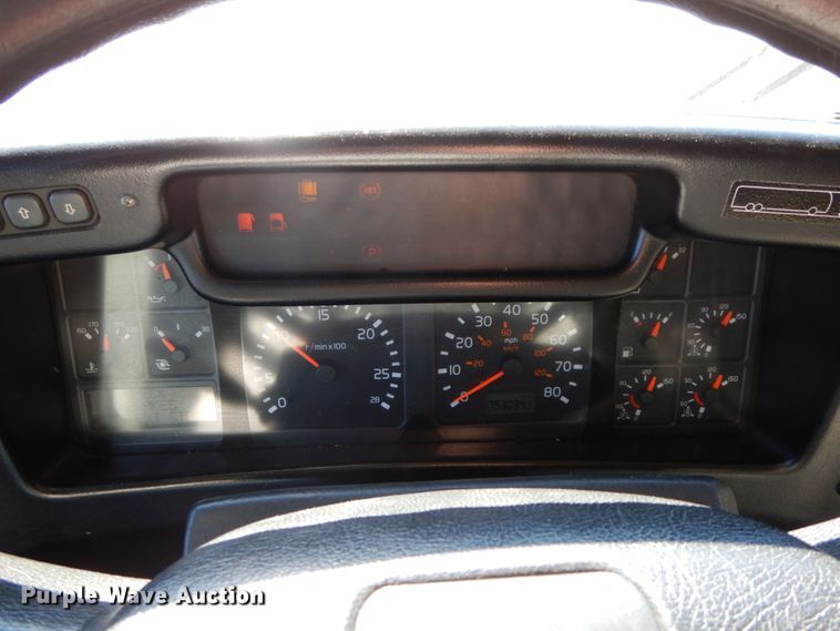 image for item FG9656 2000 Prevost H3-45  coach bus