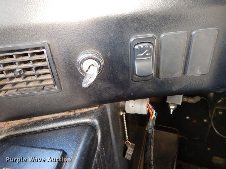 image for item FG9656 2000 Prevost H3-45  coach bus