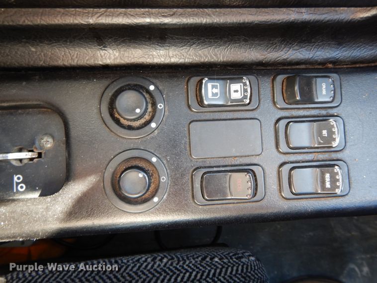 image for item FG9656 2000 Prevost H3-45  coach bus